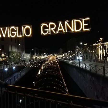 Charming Apartment On The Darsena Navigli - Pulizia Eccezionale Милано Екстериор снимка