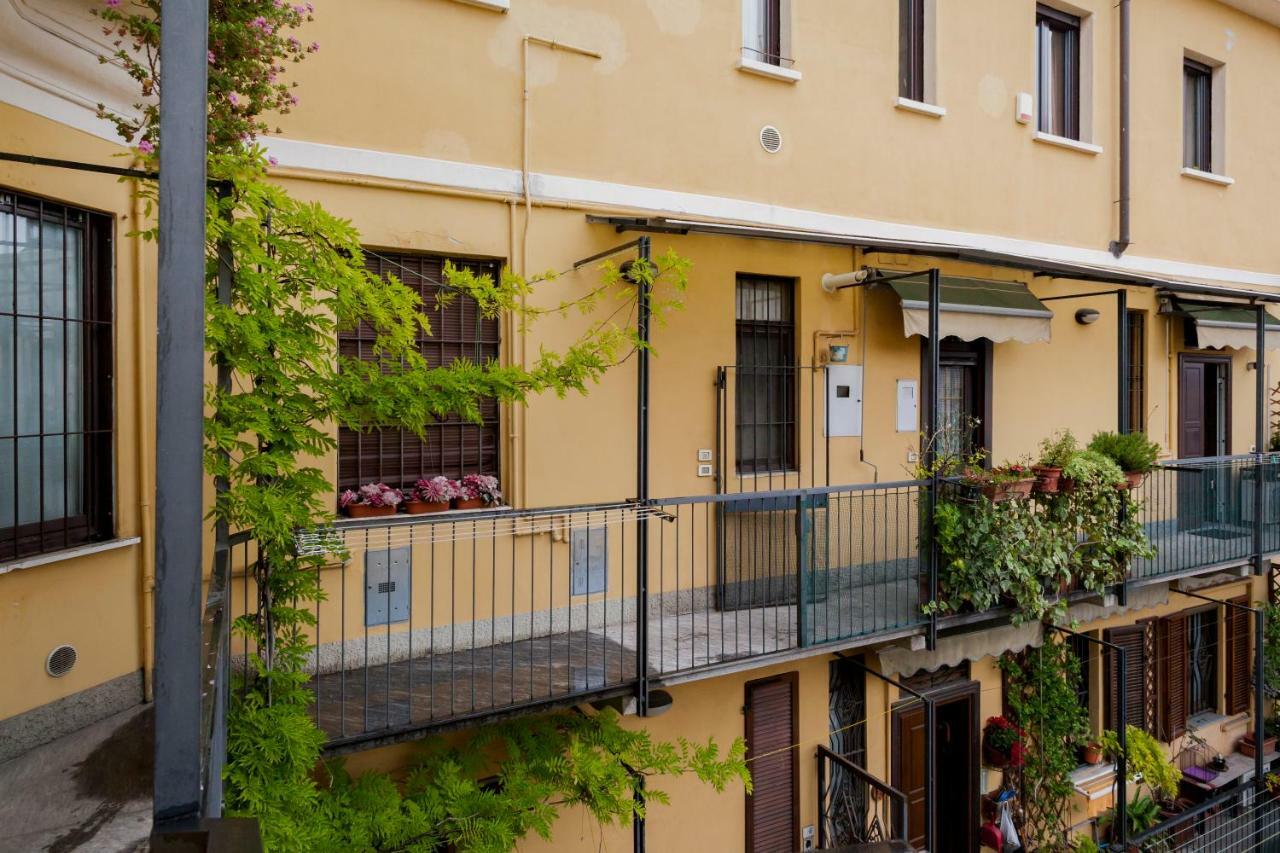 Charming Apartment On The Darsena Navigli - Pulizia Eccezionale Милано Екстериор снимка