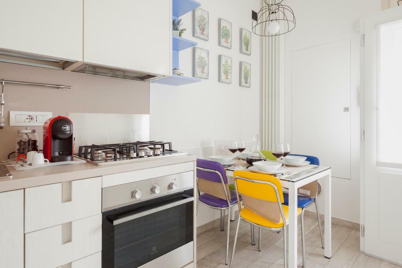 Charming Apartment On The Darsena Navigli - Pulizia Eccezionale Милано Екстериор снимка